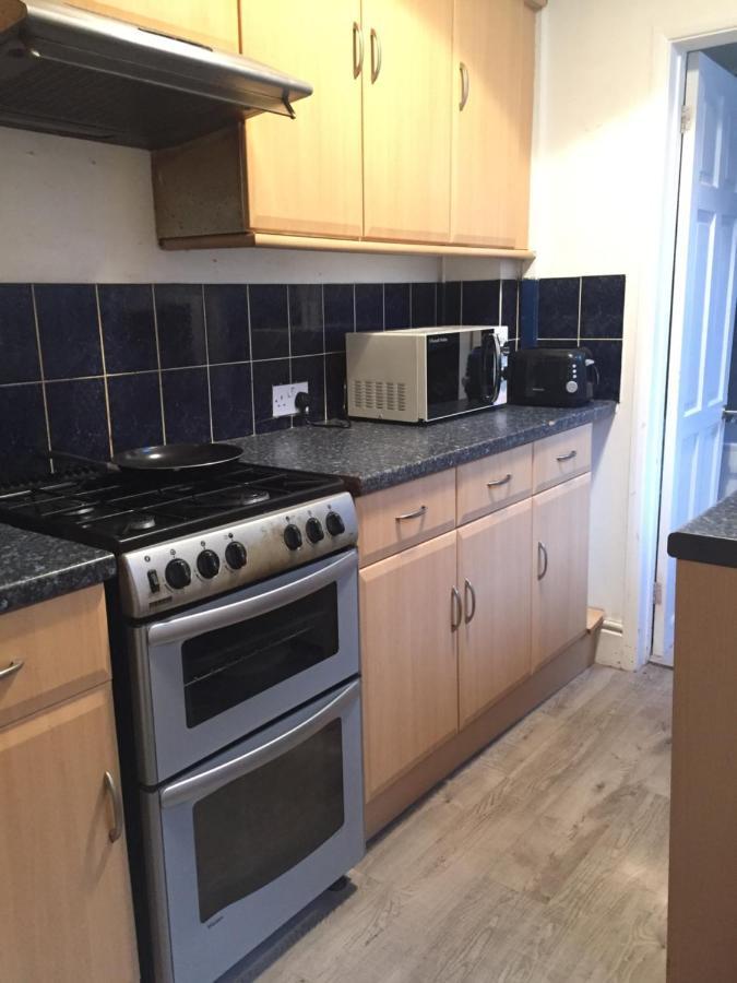 Private Double Room Near City Centre, 코번트리 외부 사진