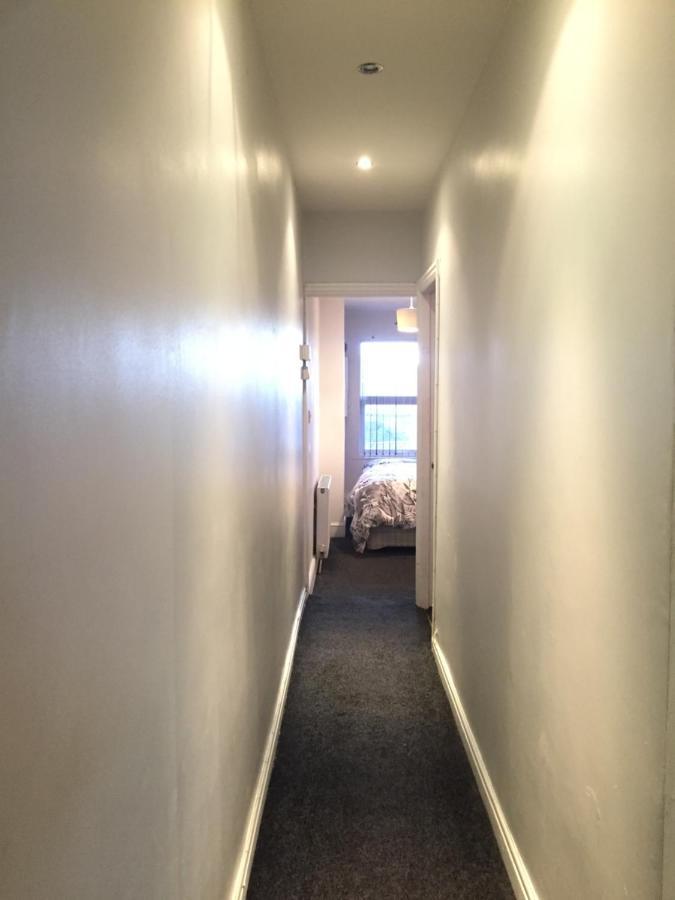 Private Double Room Near City Centre, 코번트리 외부 사진