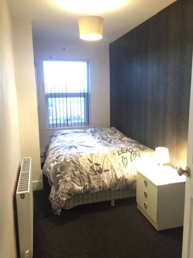 Private Double Room Near City Centre, 코번트리 외부 사진